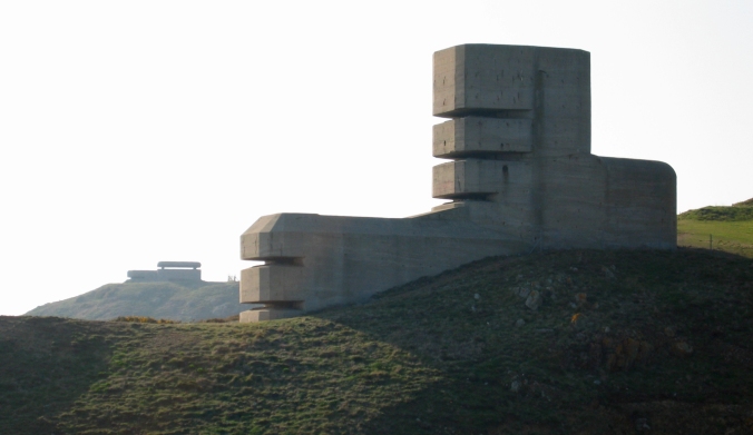 2 - 1 Guernsey_German_WW2_fortification_MP4
